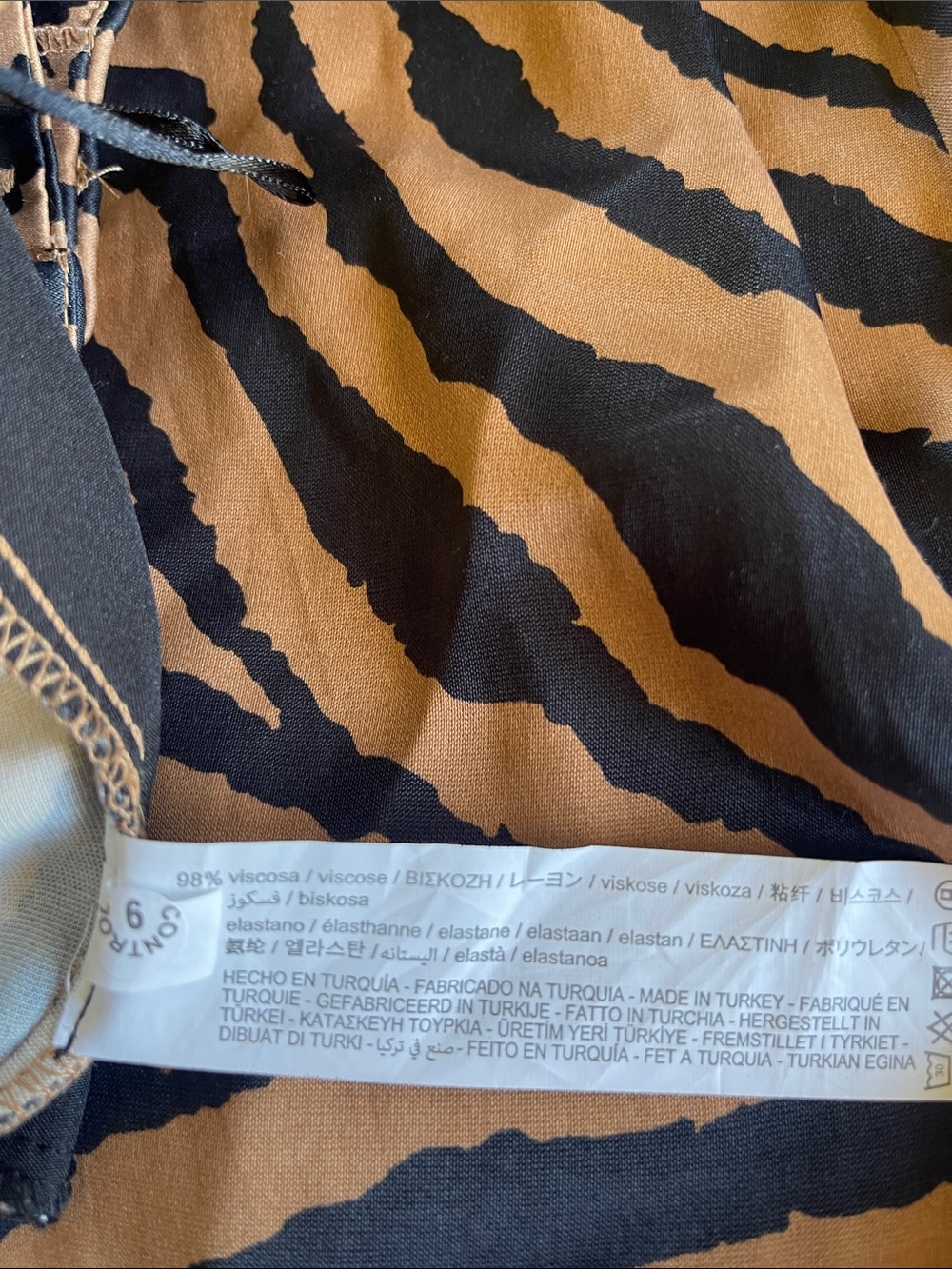 Zara High Waisted Sateen Animal Print Trousers S NWT - Picture 6 of 6